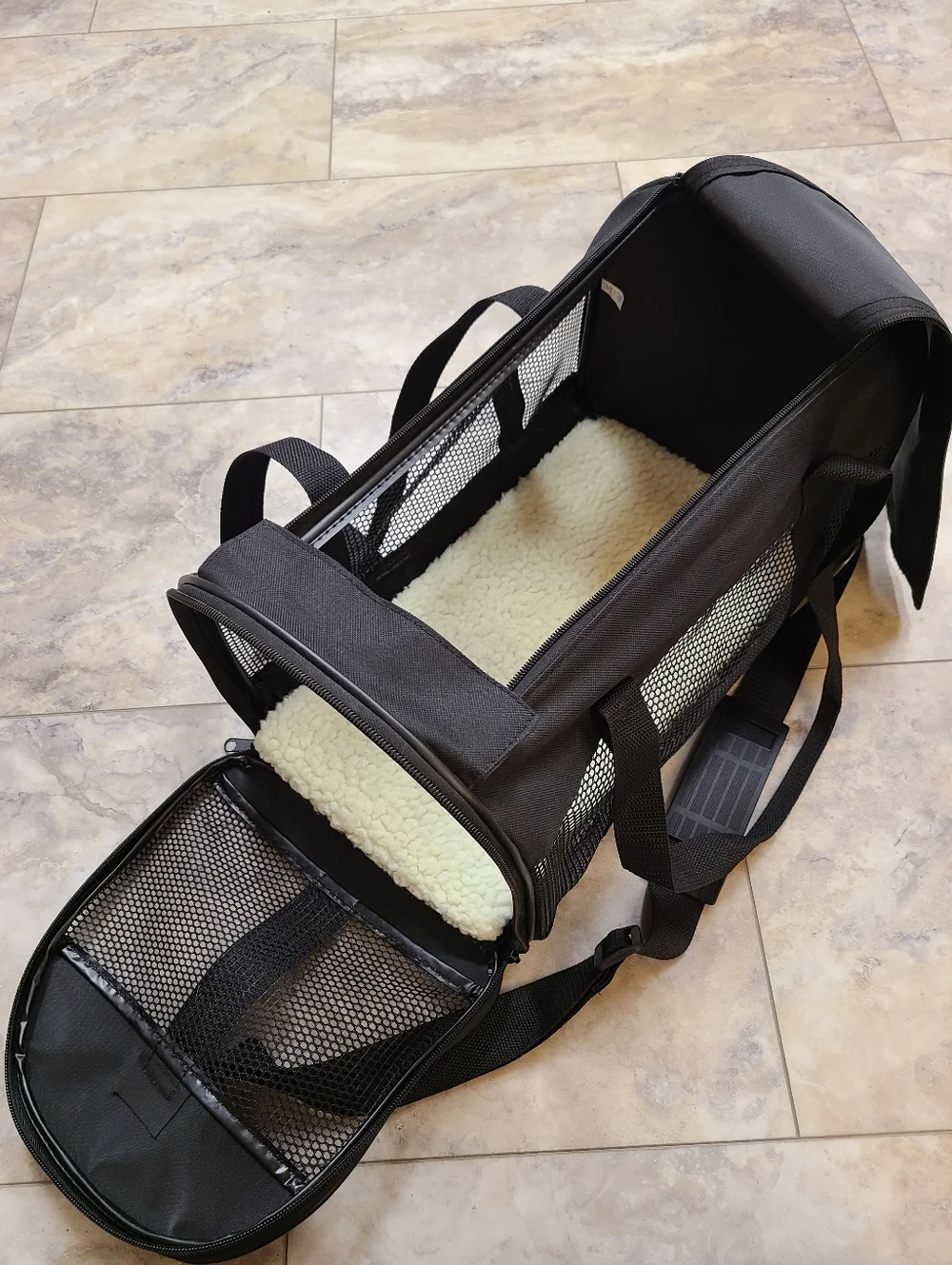 Pet Carrier Soft Sided Mesh Black Duffel Bag Style Side & Top Entrances Washable